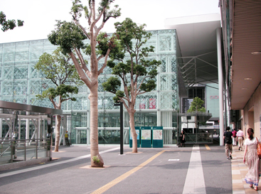2011年3月に川崎駅東口